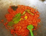 Foto langkah ke 4 dari resep Oseng Mercon Sapi Bolo Sego.