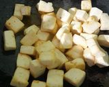 A picture of step 6 of Paneer Rezala.