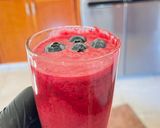 Φωτογραφία βήματος 4 της συνταγής Smoothie με παντζάρι, ανανά και μύρτιλλα