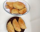 A picture of step 20 of Chicken pies.