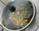 Foto langkah ke 4 dari resep Tumis brokoli putren.