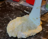 Foto del paso 3 de la receta: Medialunas de Manteca