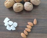 વોલનટ્સ આલ્મન્ડસ શોટ્સ (Walnuts Almond Shots Recipe in Gujarati) રેસીપી સ્ટેપ1ફોટો