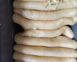 Foto langkah ke 4 dari resep Garlic Cheese Bread.