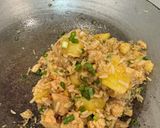 รูปขั้นตอนการทำที่ 4 ของ ข้าวไก่ผัดสับปะรด