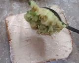 A picture of step 4 of Egg and potato sandwich 🥪.