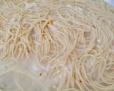 Hình bước làm 1 của món Mì spaghetti sauce tôm thịt