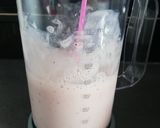 Une image de l'étape 1 de Smoothie fraise banane.