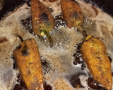 Foto del paso 4 de la receta: Pimientos Poblano Empanizados Rellenos Con Cordero Rallado Y Queso