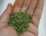कसूरी मेथी मठरी (kasuri methi mathri recipe in Hindi) रेसिपी चरण 2 फोटो