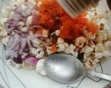 A picture of step 3 of Popcorn bhel.