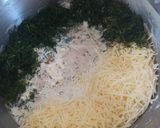 Kapros, sajtos, töltött kifli recept fázis 1 fotója