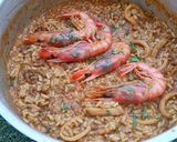 Foto del paso 10 de la receta: Arroz meloso de calamar y gamba roja
