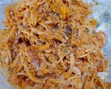 A picture of step 3 of Potato onion pakodas.