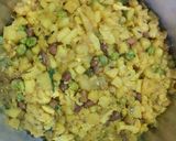A picture of step 2 of Aloo Samosa.