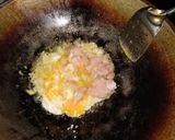 Foto langkah ke 2 dari resep Kwetiaw Goreng Ayam Modal Rp 15000.