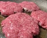 American Cheeseburger Rezeptschritt 2 Foto