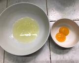 Hình bước làm 1 của món Trứng bọt biển Hàn Quốc