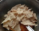 A picture of step 5 of Papad Sabzi.