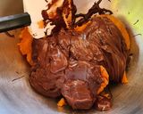 Une image de l'étape 3 de Muffins chocolat patate douce.