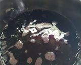 Foto del paso 2 de la receta: Peras al vino tinto 🍐🍷