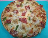 Foto langkah ke 6 dari resep Pizza Oven Empuk Dengan Crust Garing.