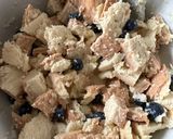 A picture of step 6 of Blueberry Bread Pudding.