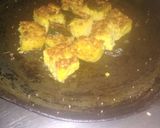 गेहूं आटा / लौकी का फ्रॉइड ढोकला (Gehu atta / lauki ka fried dhokla recipe in Hindi) रेसिपी चरण 6 फोटो