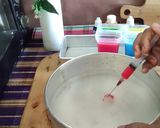 Foto langkah ke 4 dari resep Puding Bunga Metode Suntik.