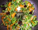 A picture of step 8 of Chinese Egg Fried Rice.