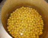 A picture of step 1 of Chole bhature.
