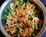Hình bước làm 5 của món Gỏi xoài tai heo