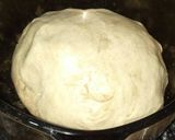 Foto del paso 3 de la receta Focaccia de aceitunas y romero y de tomate con cebolla
