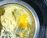A picture of step 3 of Orange wonder cake.