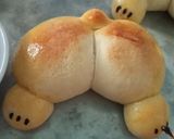 Hình bước làm 7 của món Bánh mì tạo hình mông corgi