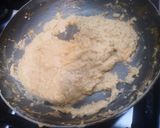 عکس مرحله 4 از دستور حلوای آرد گندم زعفرانی