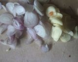 Foto langkah ke 1 dari resep Udang Asam Manis.