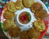 हेल्दी मिनी मेथी पूरी विथ टमाटर चटनी (Healthy mini methi puri with tamatar chutney recipe in Hindi) रेसिपी चरण 6 फोटो