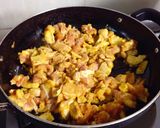 Hình bước làm 4 của món Món ngon cùng con đến trường. Xôi lá cẩm, Gà rôti