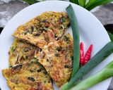 Foto langkah ke 6 dari resep Dadar Telur Ikan Sarden Kaleng.
