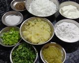A picture of step 1 of Shingada flour fritters.