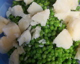 Foto del paso 3 de la receta: Guisantes con patatas