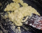 A picture of step 2 of Guard Louki ka halwa.