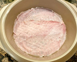 Foto del paso 2 de la receta: Pastel frío de jamón, queso y huevo hilado