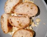 Foto del paso 3 de la receta: Pincho o tapa de huevo y cebolla