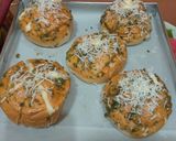 Foto langkah ke 4 dari resep Korean Cheese Garlic Bread.