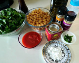Foto del paso 1 de la receta: Garbanzos con espinacas en 10 minutos