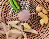 আলু চিংড়ির পুরভরা পরোঠা।(alu chingrir pur bhora porota recipe in bengali) রেসিপি ধাপ - 2 ছবি