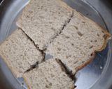 A picture of step 1 of Schezwan bread pockets.