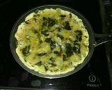 Foto del paso 4 de la receta: Tortilla mar y montaña. "con calabacín y alga kombu"
